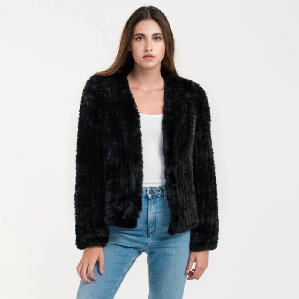 Do everything in Love Short Faux Fur Cardigan Black OS